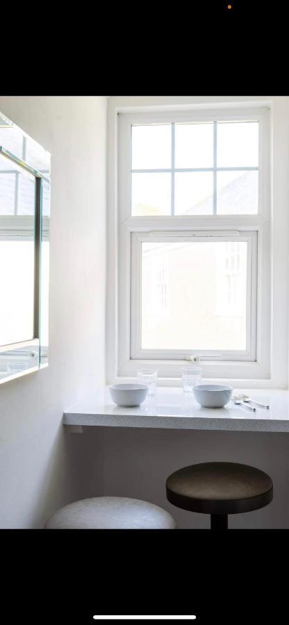 Driftwood Luxury Apartment Lyme Regis Exterior foto